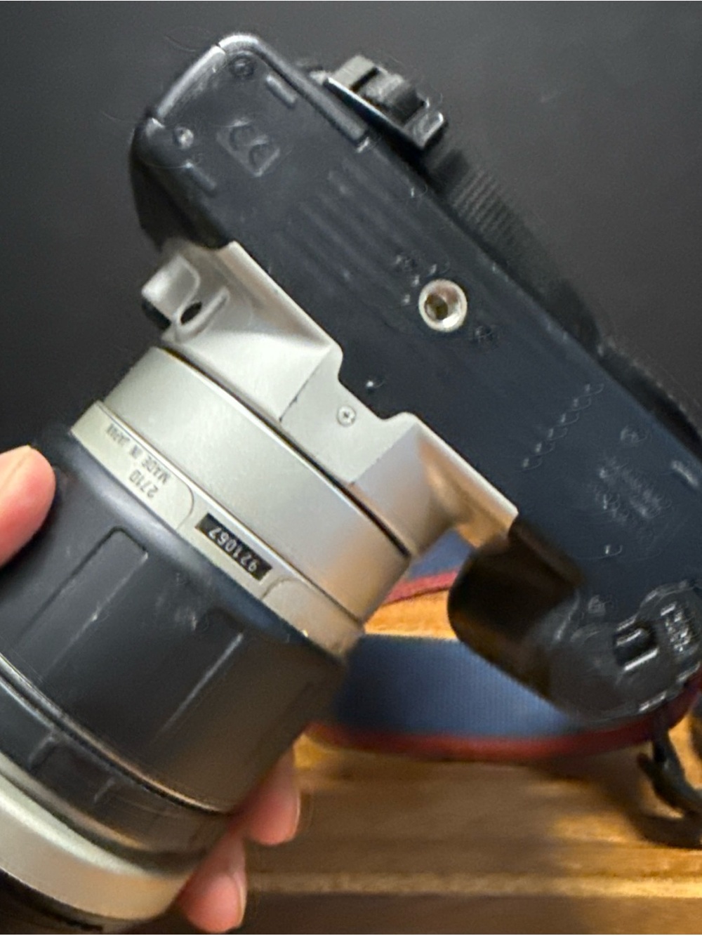 Cannon Rebel 2000 EOS Camera w/ Tamron LD 28-200 Lens Strap For Parts - Picture 10 of 15